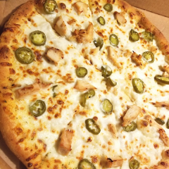 Garlic Jalapeno pizza